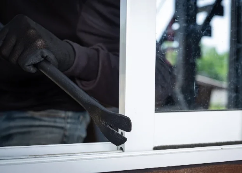 протизламні пластикові вікна