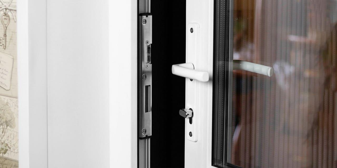 Алюмінієві двері