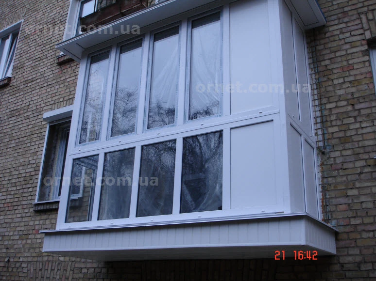 французький балкон у Києві фото