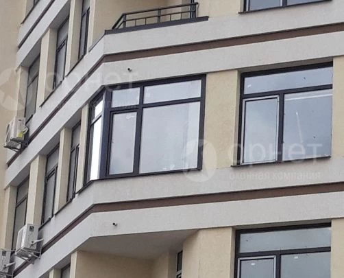 засклити балкон у Києві