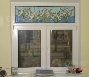 окно с витражом