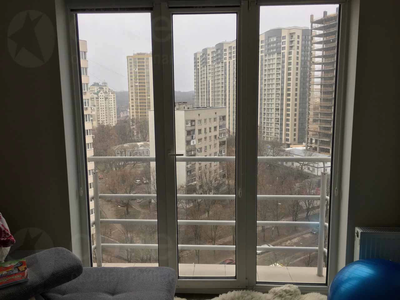 засклити балкон Вишгород