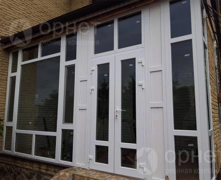 скління тамбуру у приватному будинку Віта Поштова